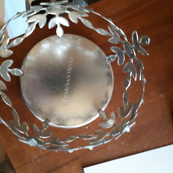 Silver Snow Flake Candle Holder - Picture 5 of 5